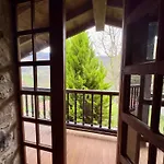 Palacio De 2*